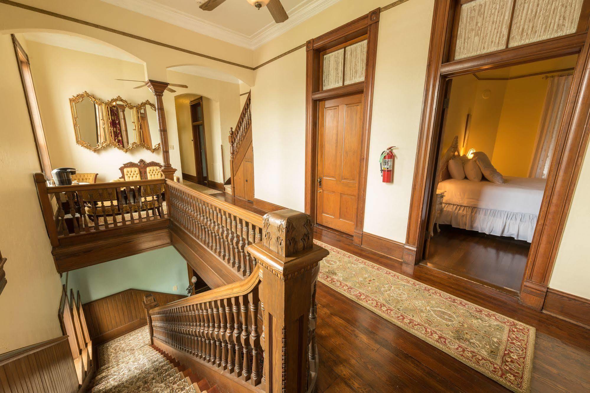 Bed and Breakfast Mosheim Mansion Seguin Exterior foto